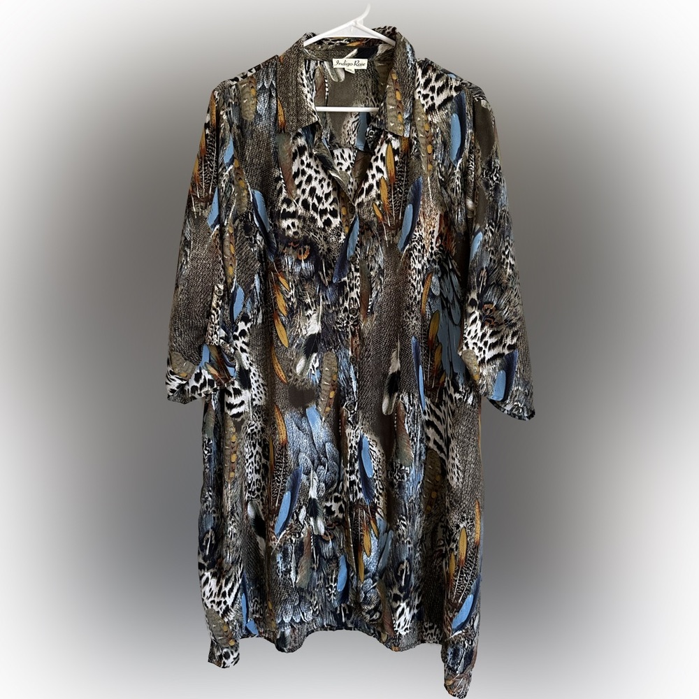 Women’s shirt